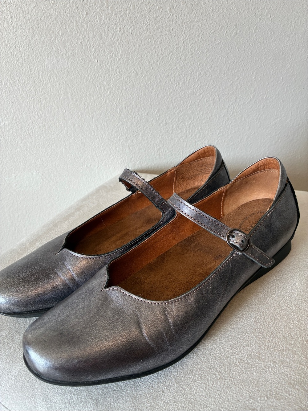 Taos Mary Jane gun Metal Gray Pewter Size 41 / 10 - Picture 6 of 7
